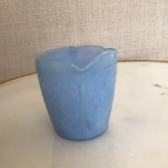 Delphite Blue Depression Glass Child's Tea Set Creamer Cherry Blossom - Picture 15 of 16